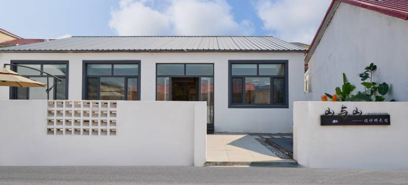 山与山SHANYUSHAN设计师民宿(乌兰布统景区店)图片