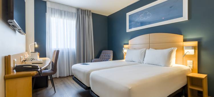 马德里阿尔卡拉德埃纳雷斯康铂酒店(Travelodge Madrid Alcala de Henares)图片