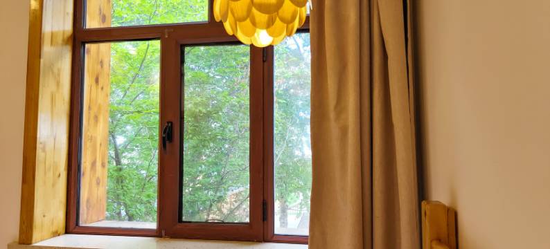 根河美林山悦酒店图片