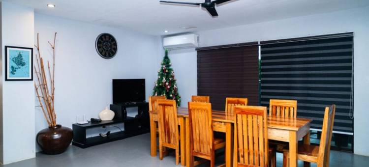 RedDoorz at Kopinos Tourist Inn Hotel图片