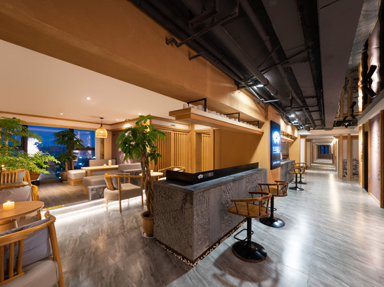 在叙•缦居村居美学连锁酒店(观山湖高铁北站店)