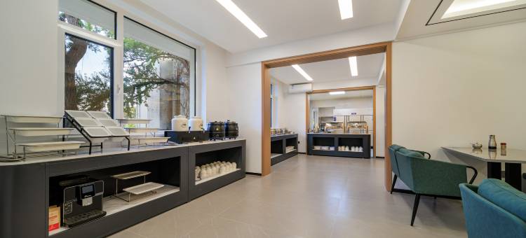 北戴河老虎石瑞莱酒店图片