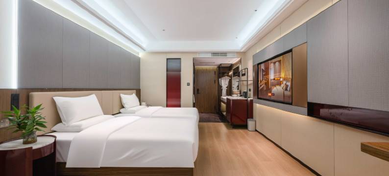 浩枫温德姆酒店(临沧市人民政府玉龙湖公园店)图片