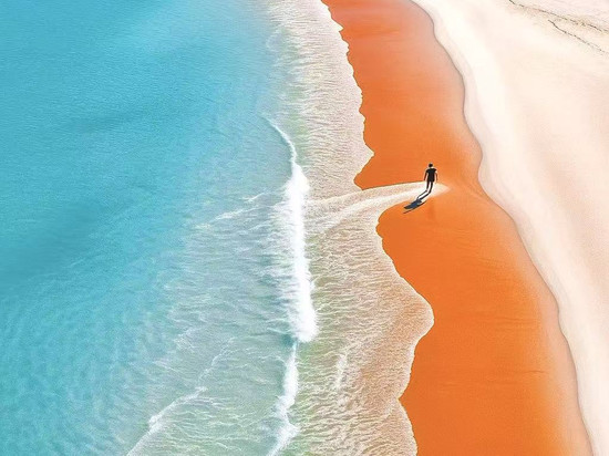 皮皮虾海景度假酒店(老街海底世界店)