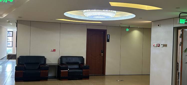 如家华驿精选酒店(盐城建湖高铁站阳光海泰店)图片