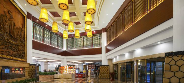 横店影视城·国贸大厦(清明上河图店)图片