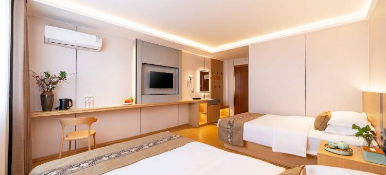 景德镇京都大酒店(陶溪川文创街区雕塑瓷厂店)图片