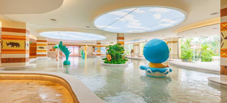 清远长隆长颈鹿城堡酒店图片