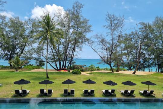 普吉島莎拉邁考海灘度假村