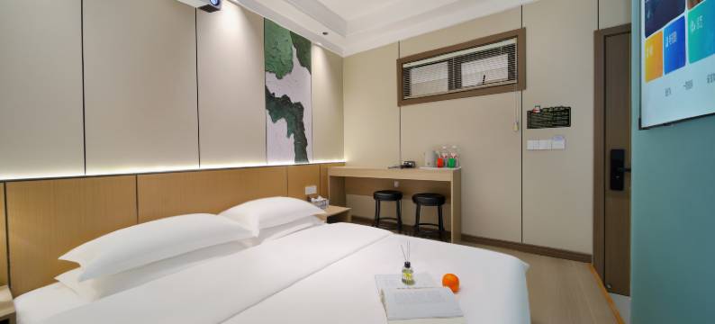 开封丨沁居·ins 影音美宿(万岁山大宋武侠城清明上河园店)图片