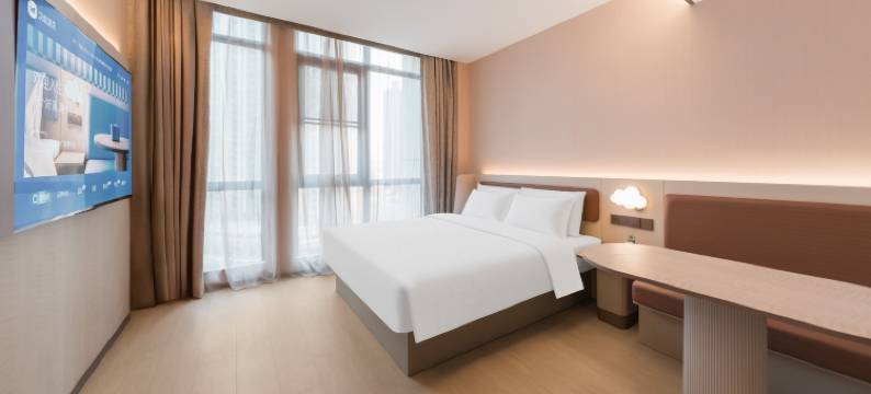 汉庭酒店(郑州中牟南三环国际赛车场店)图片