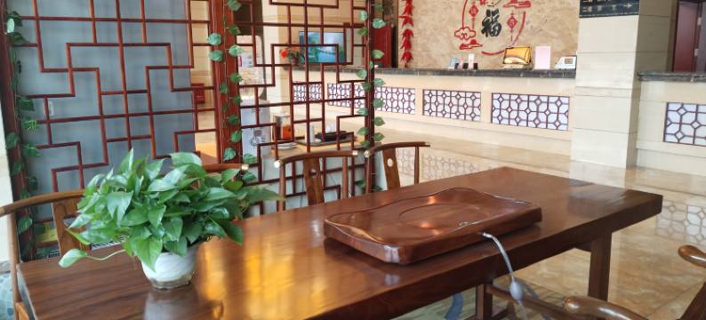 广悦臻酒店(百色高铁站店)图片