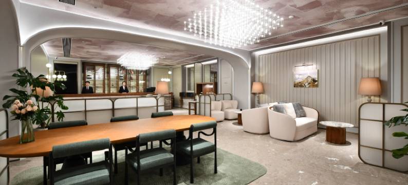 黄山南大门换乘中心美居酒店图片