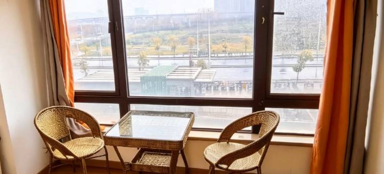 鹿隐.LOFT影院公寓(南昌西站礼庄山地铁站店)图片
