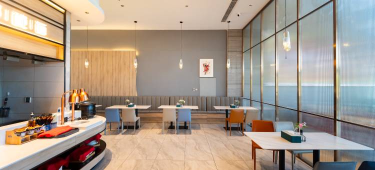 奥睿电竞酒店(鹰潭体育馆龙虎山大道店)图片