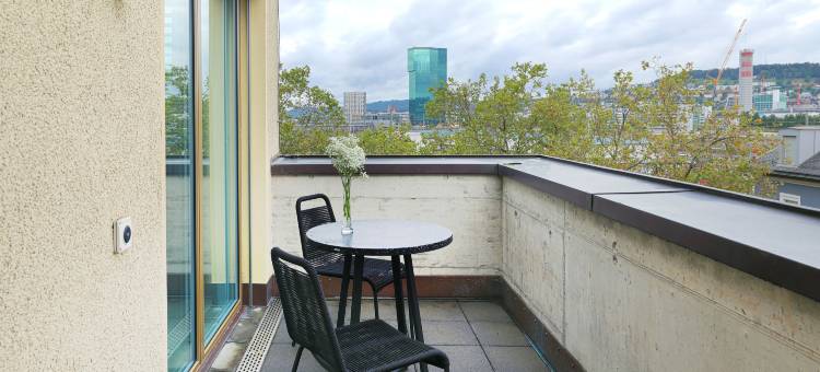 Numa Zurich Turi图片