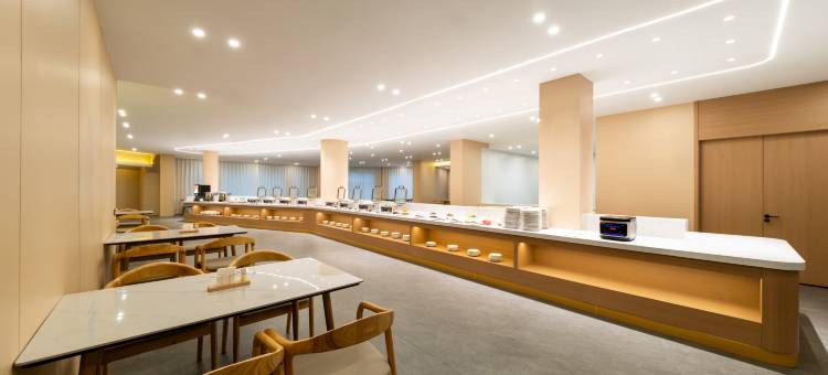 远丰铂宸度假酒店(北戴河鸽子窝店)图片
