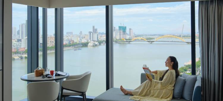 岘港韩江万怡酒店(Courtyard by Marriott Danang Han River)图片