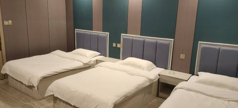 逸涵宾馆(新华联童梦乐园店)图片