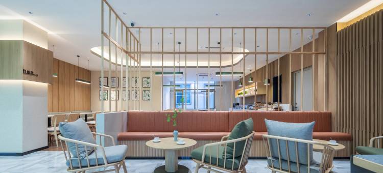 品睿酒店(青岛黄岛区世博城店)图片