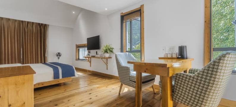 莫佳徒步溯溪小院(庾村广场店)图片