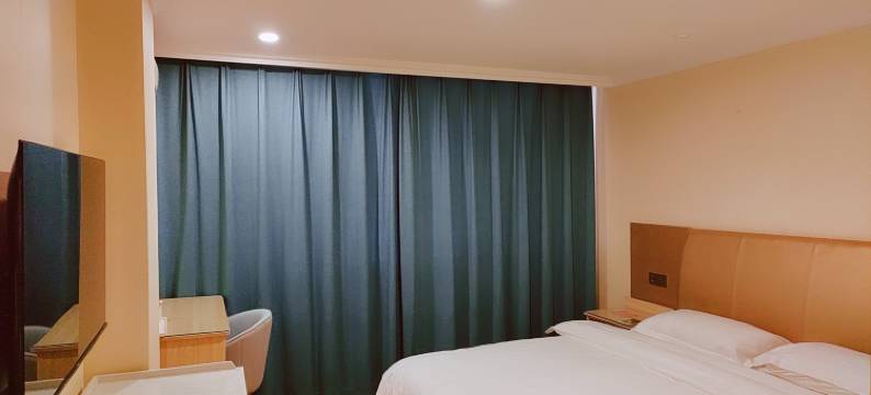 银川梦佳宾馆(海宝公园清和北街店)图片