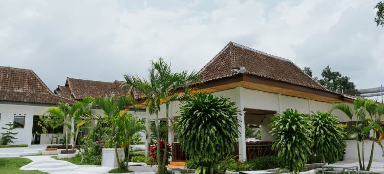 涅瓦纳酒店度假村特特巴图(Nirvana Hotel Resort Tetebatu)图片