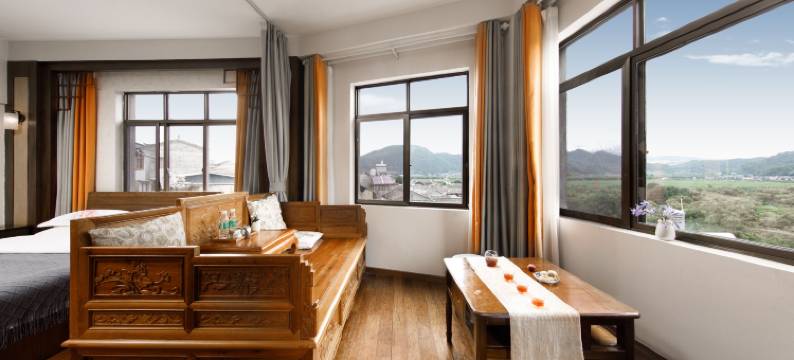 腾冲迎荷观景客栈(和顺古镇店)图片