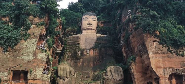 由里尚雅·智慧酒店(乐山嘉兴路美食街万达广场店)图片