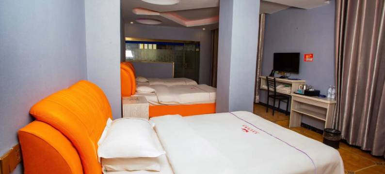 安顺艾尚主题酒店图片