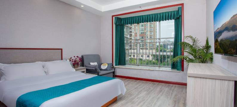 垫江多福乐酒店(高铁站店)图片