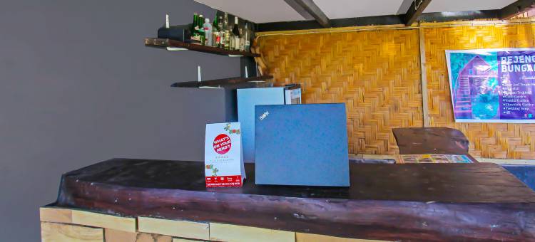 OYO 92419瑞江民宿-近克尔塔甘加瀑布(OYO 92419 Rejeng Homestay Near Kerta Gangga Waterfall)图片