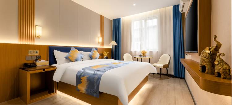 如家·UP华驿精选酒店(武清高铁站中信广场店)图片