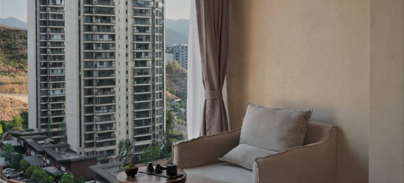 攀枝花被梦叫醒·高空全景酒店(仁和区领地阳光花城店)图片