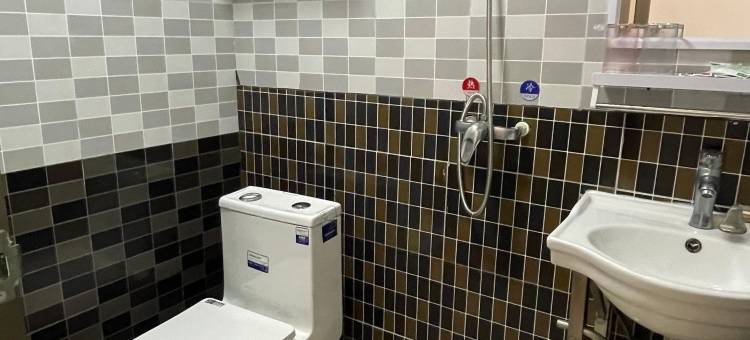 华艺酒店(上犹商贸城店)图片