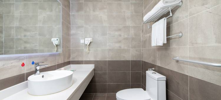 北半球酒店(沈北大学城方特店)图片