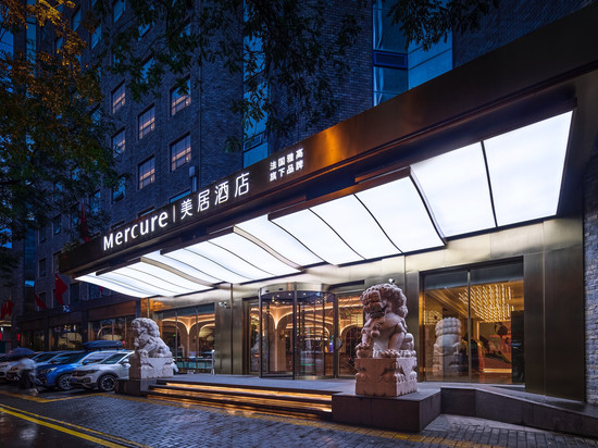 西安钟楼回民街美居酒店