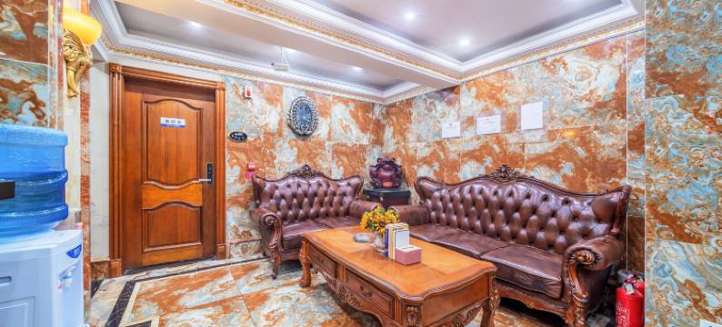 安逸时光酒店(重庆鸳鸯轻轨站店)图片