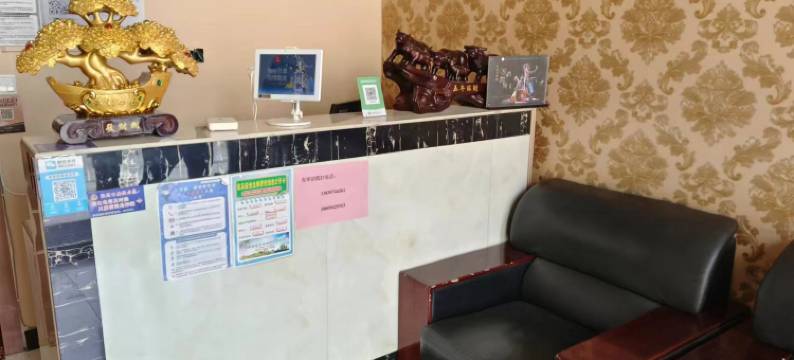 敦煌沙漠绿洲宾馆(沙洲夜市店)图片