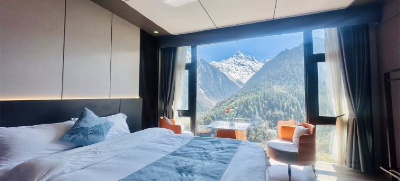 德钦雨崩如果观景客栈图片