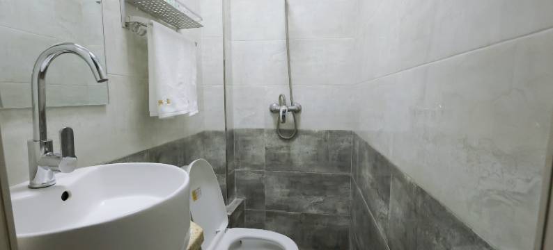 大连青柠宾馆(金州鸿玮澜山轻轨站店)图片