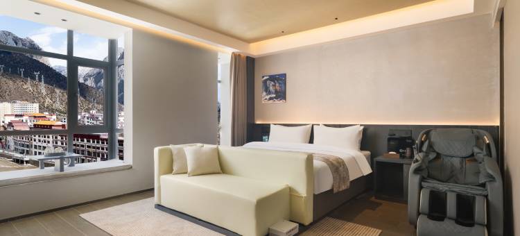 云水际·未来酒店(左贡店)图片