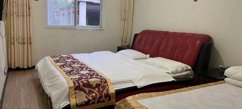 合家套房民宿(信阳鸡公山风景区店)图片