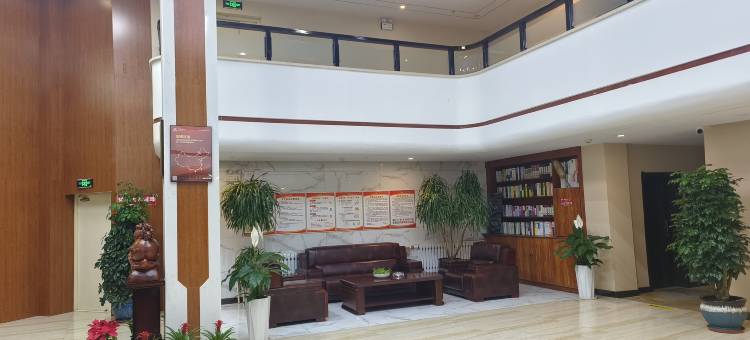 如家华驿精选酒店(呼伦贝尔鄂温克族自治旗巴彦托海镇店)图片