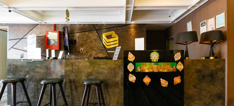 斯里伊斯干达金顶酒店(Golden Roof Hotel, Seri Iskandar)图片