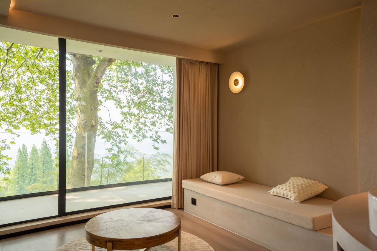 WHITE VILLA·山顶238号民宿(莫干山风景区店)图片