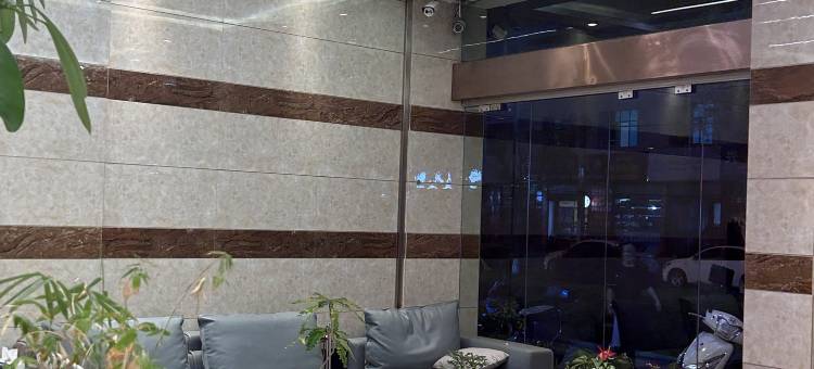 1+1 one plus one酒店(曲靖火车站店)图片