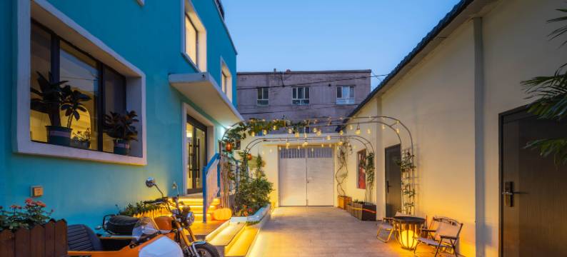 伊宁市乐哉十方民宿(新茂业购物中心店)图片