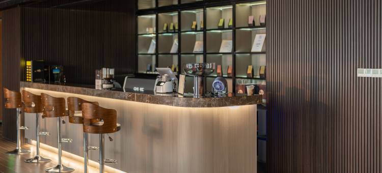 唯赢酒店(苏州湾砂之船奥莱店)图片