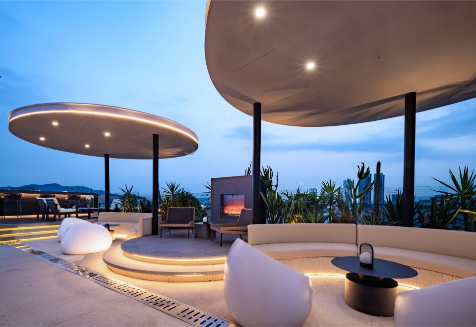 厦门山寻·与海海景酒店外景图